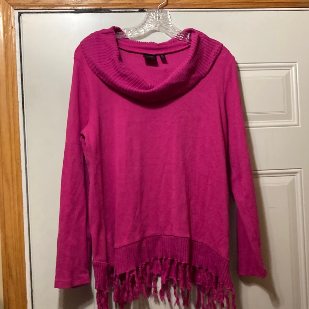 Women's Fuchsia Cowl Neck Fringe Hem Shirt L‎